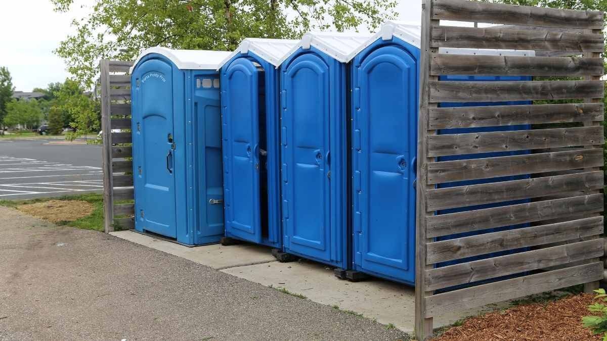 Porta Potty Rental Pros - Trusted Porta Potty Services in Mapleton Depot, PA, 17052